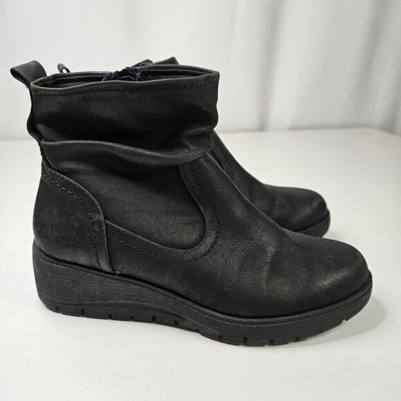Cliffs by White Mountain Black Slouch Ankle Boots Wedge Booties Size 8 - Picture 1 of 7